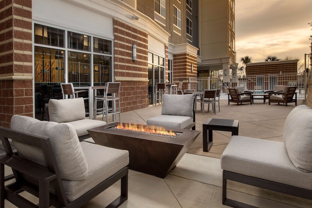 Hilton Garden Inn Columbia Airport - photo 55