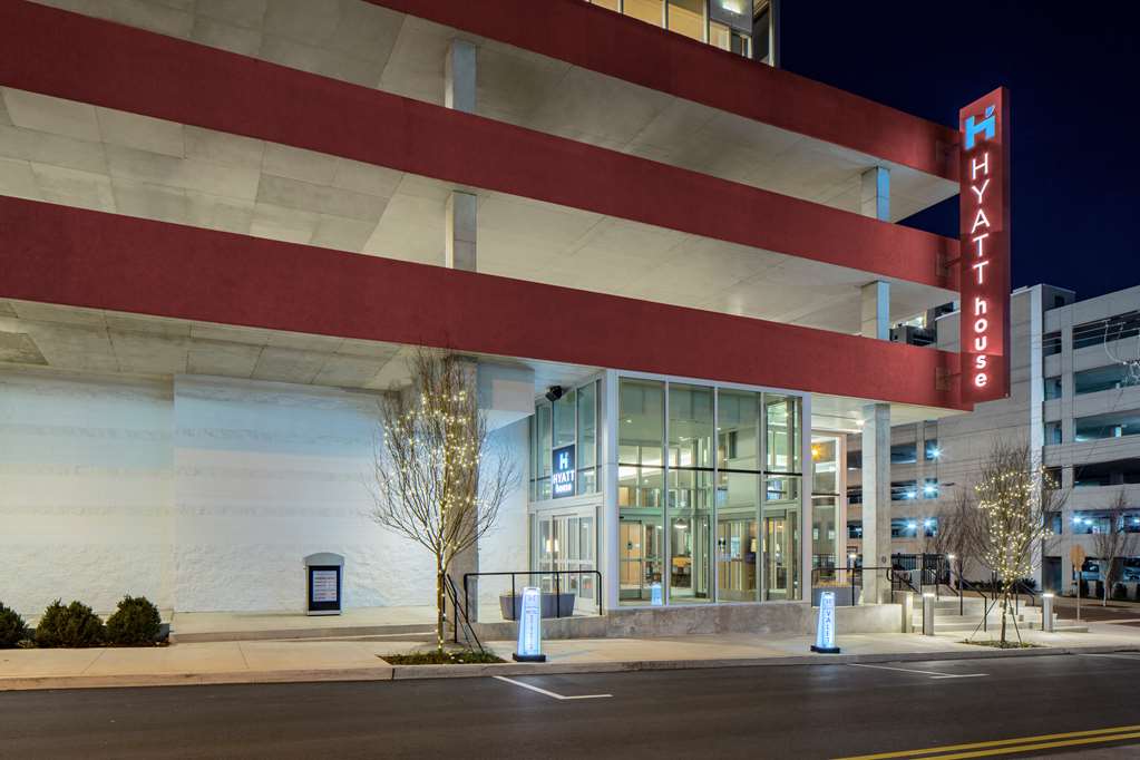 Hyatt House Nashville at Vanderbilt - photo 17