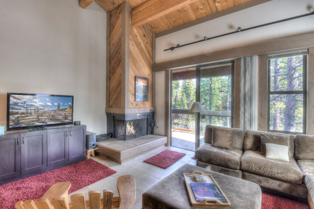 Silver Tree Sanctuary in Aspen Grove - photo 2