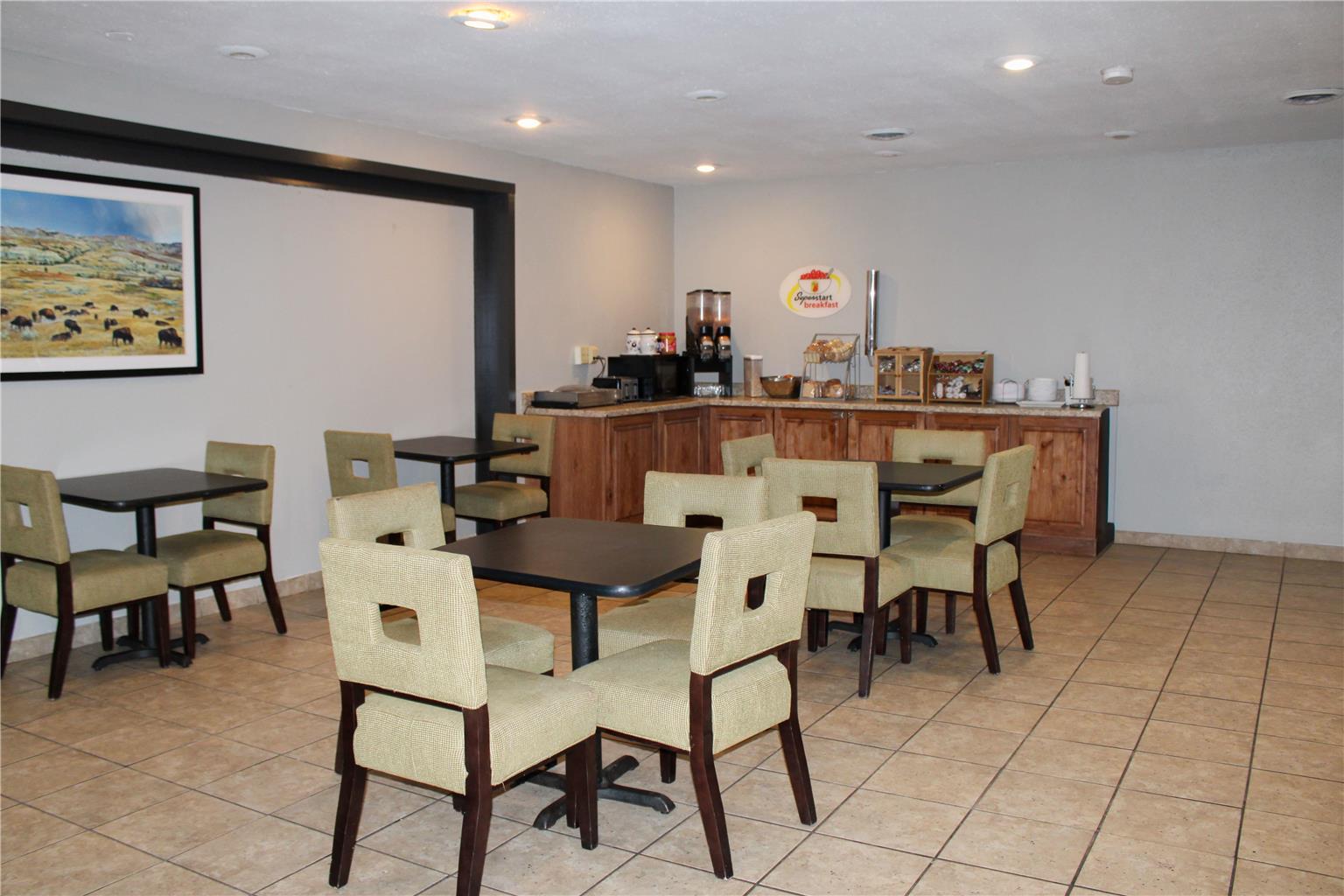 Super 8 by Wyndham Williston ND - photo 17