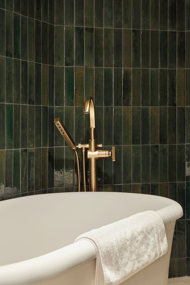 Hotel Brookmere & Arbor Spa - photo 31
