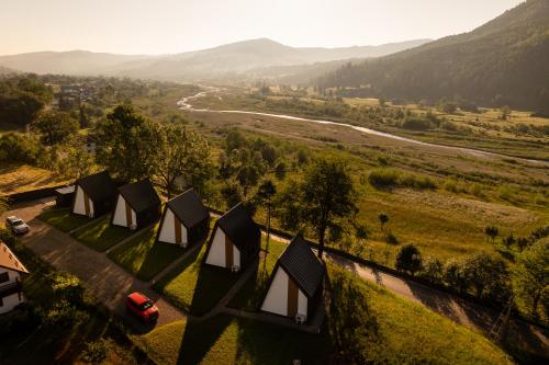 Reconnect Glamping Stulpicani — Stulpicani