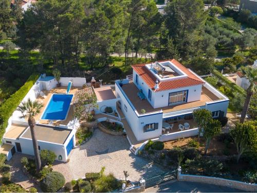 Casa Rosfra — 4-Star Luxury Hotel in Carvoeiro, Portugal