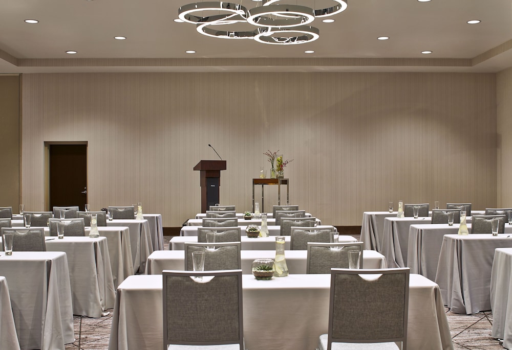 Kimpton Overland Hotel Atlanta Airport by IHG - photo 73