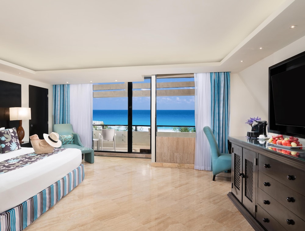 The Pyramid Cancun By Oasis All Inclusive