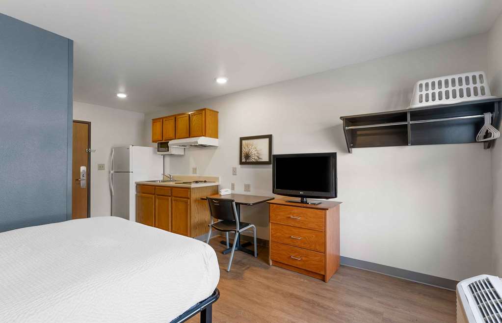 Extended Stay America Select Suites Lakeland - photo 6