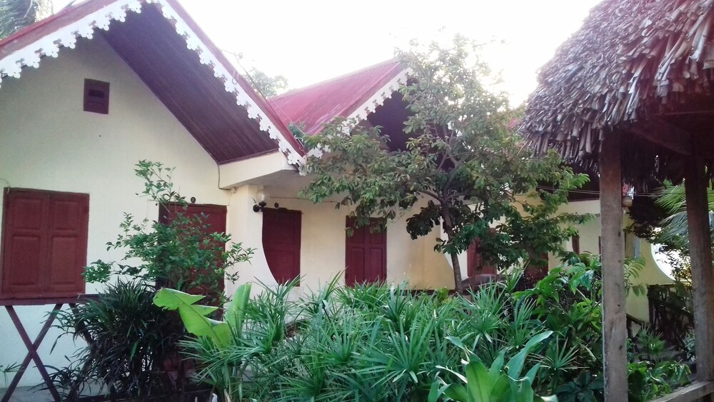 Le Tournesol in Tolanaro, Madagascar