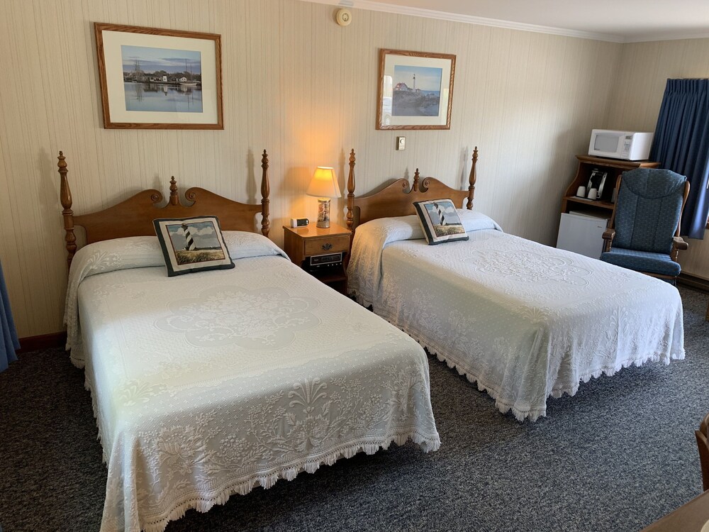 Towne Lyne Motel - photo 50