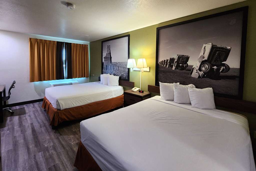 Super 8 by Wyndham Austin North University Area - photo 23