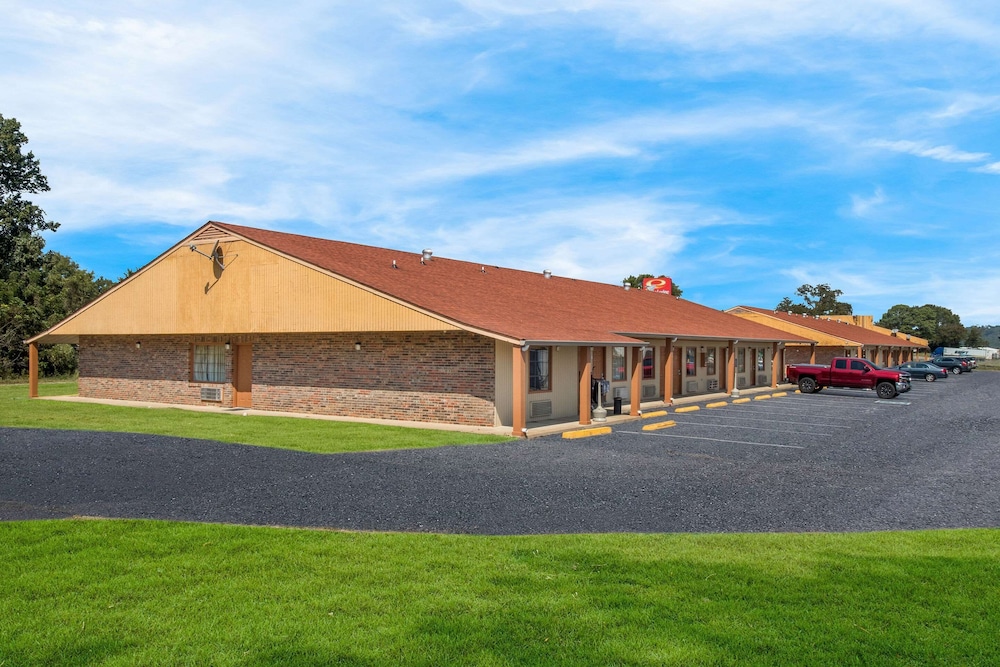 Econo Lodge Cornersville I 65 - photo 33