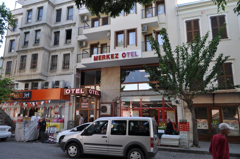 Merkez Otel - last minute hotel in Izmir