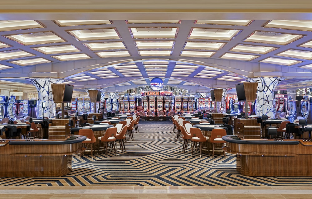 Las Vegas Hilton at Resorts World - photo 40
