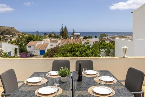 CoolHousesAlgarve Luz 3 bed linked house pool superb panoramic sea view Casa das Buganvílias — 4-Star Luxury Hotel in Luz, Portugal