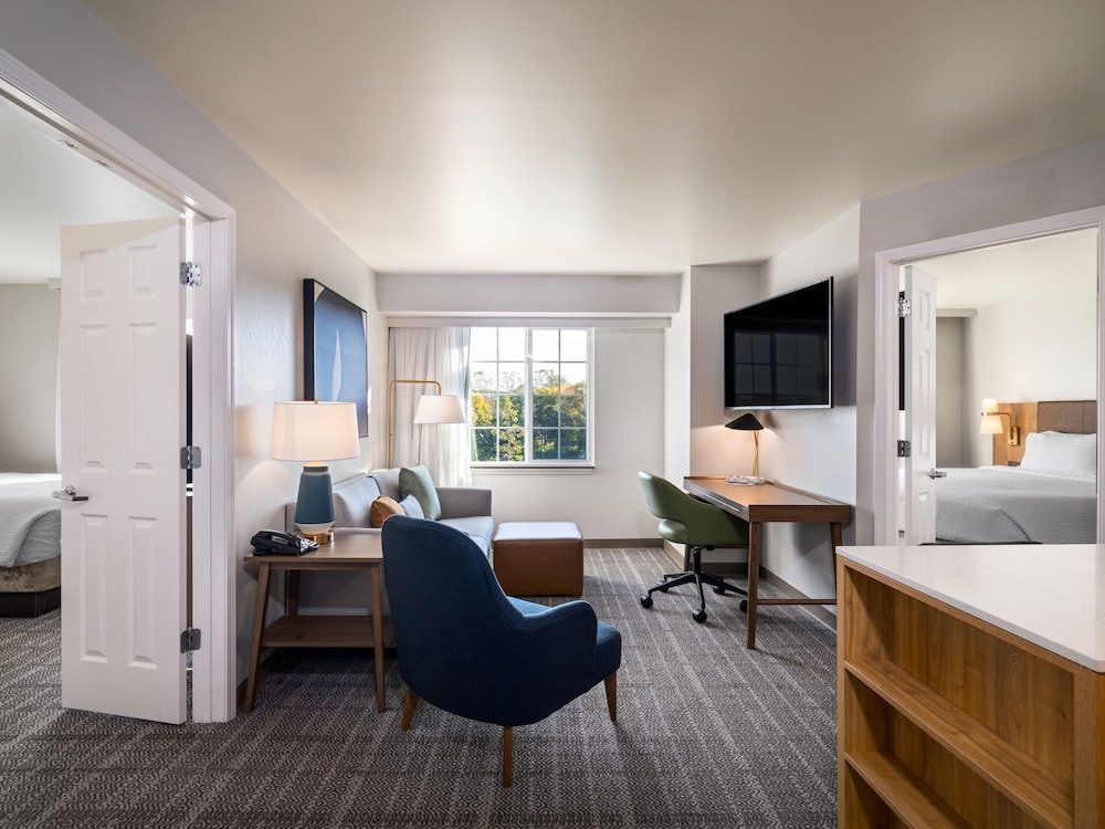 Staybridge Suites Rochester University by IHG - photo 21