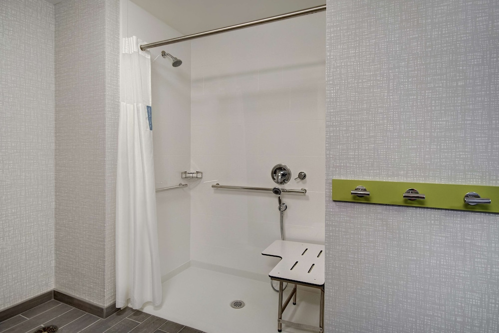 Hampton Inn & Suites Sunnyvale Silicon Valley - photo 36