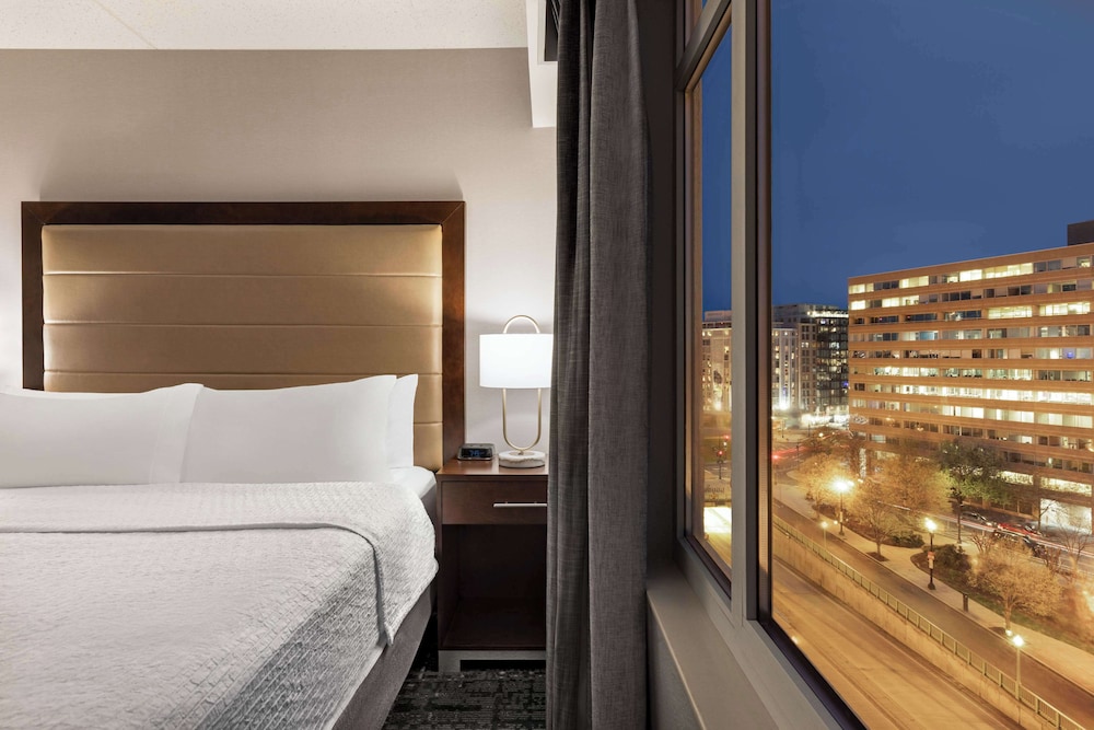 Homewood Suites by Hilton Washington D.C. Downtown - photo 22