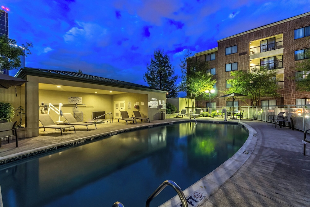 Courtyard by Marriott Dallas DFW Airport South Irving - photo 10
