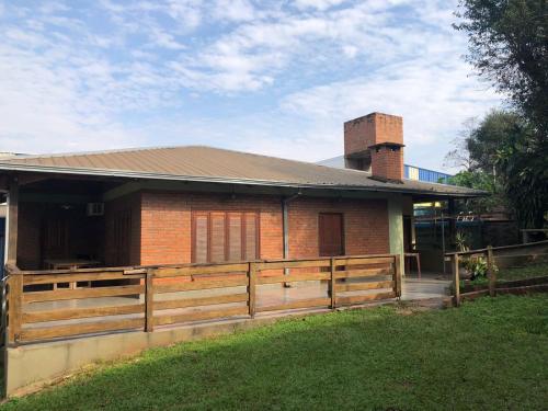Alojamiento Guarambocá — hotel in El Soberbio