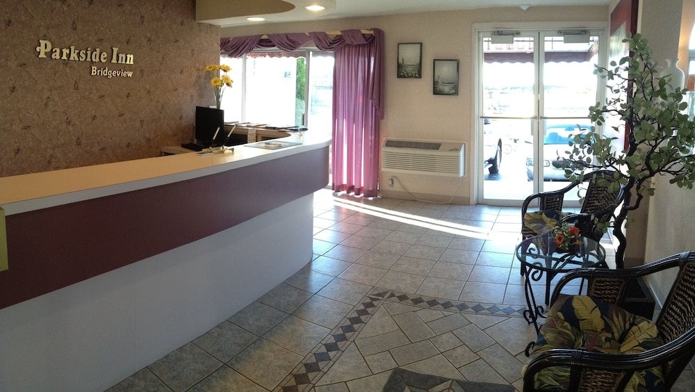 Parkside Inn Bridgeview - photo 3