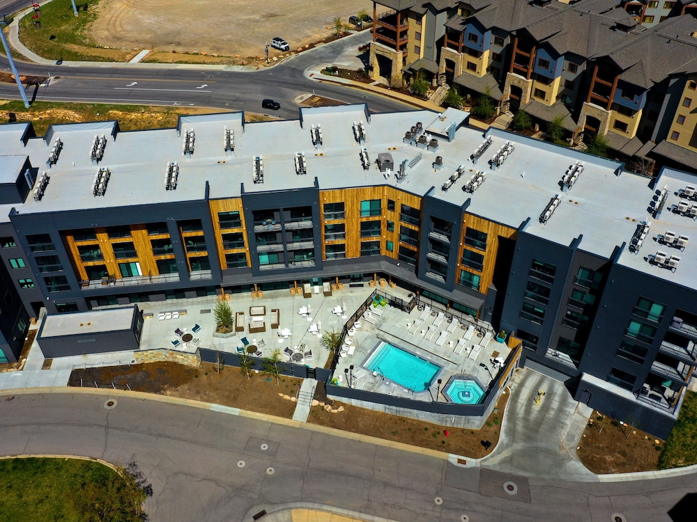 Yotelpad Park City - photo 11