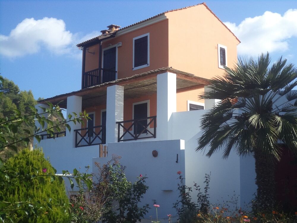Anastasia Villas — 4-Star Luxury Hotel in Mytilene, Greece