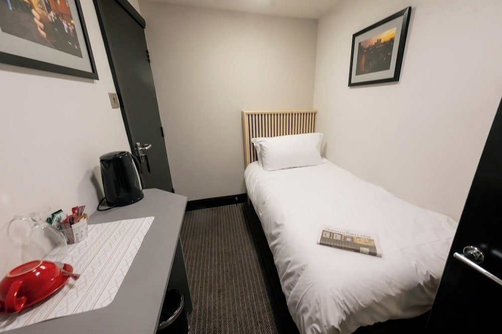 Lower Turks Head — hotel in Manchester