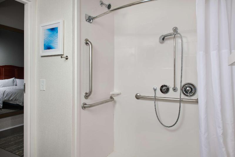 Hampton Inn Atlanta NW Cumberland - photo 12