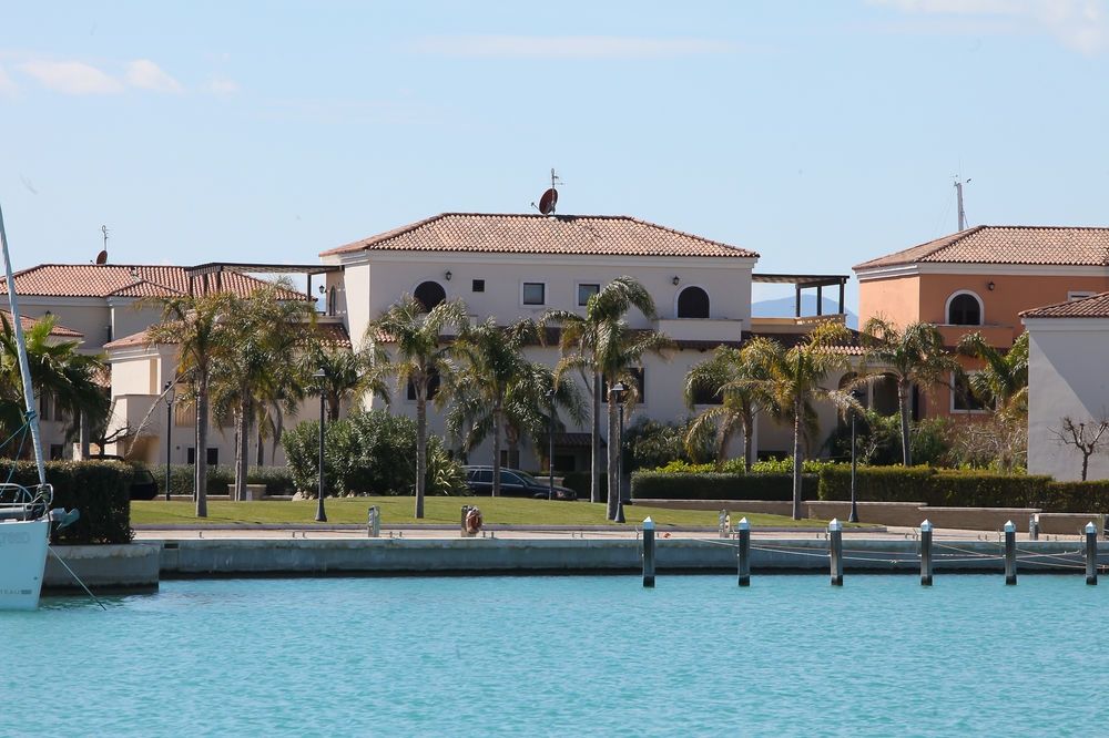 Apt In Marinagri Resort — hotel in Policoro