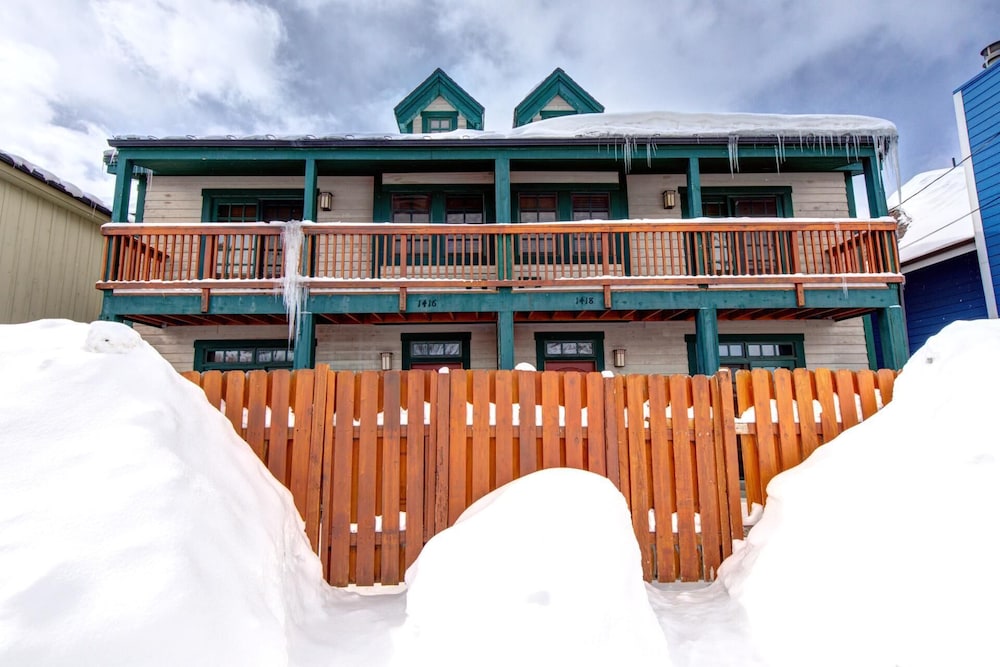KBM Resorts Walk to Lifts and Main St Rent 1416 and 1418 Townhomes together Pri Hot tub PPS 1418 - photo 28