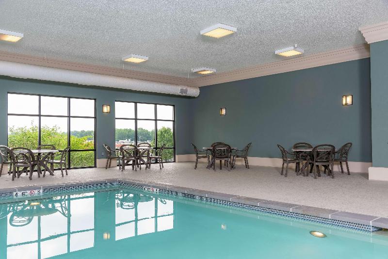 Hampton Inn Warsaw - photo 68