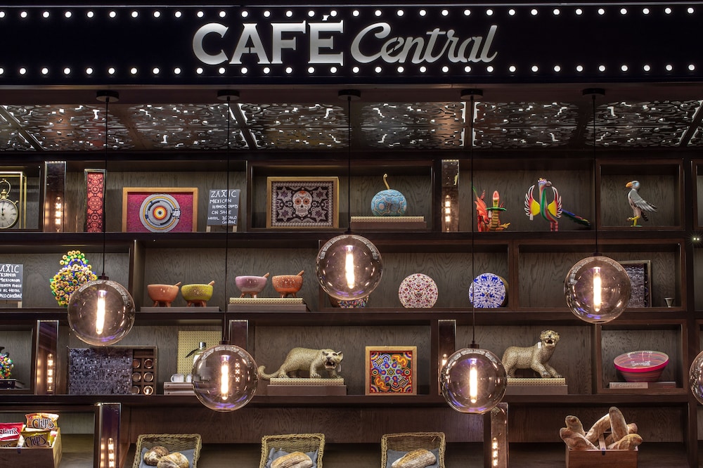 Coffee shop