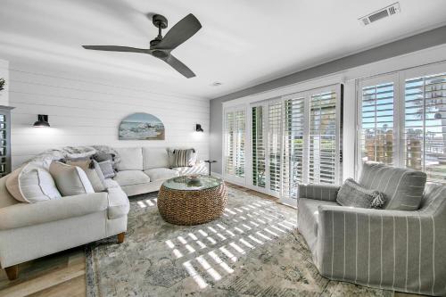 Boardwalk 187 - last minute hotel in Destin