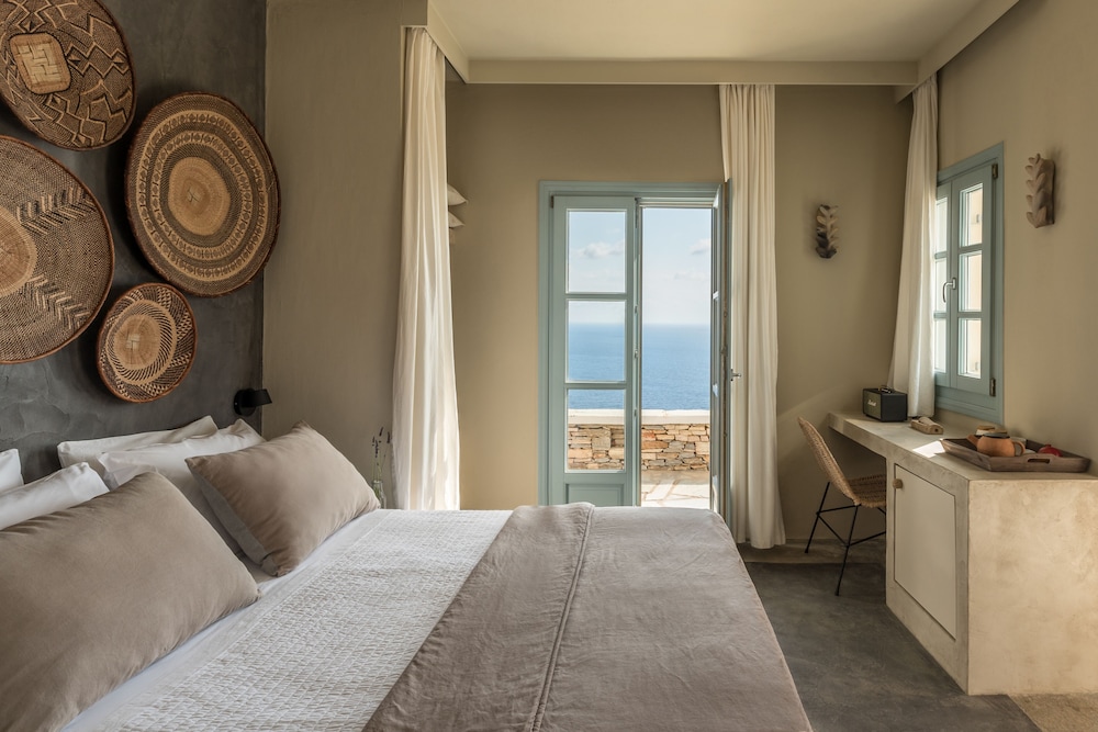 Verina Astra — Milos — photo 4