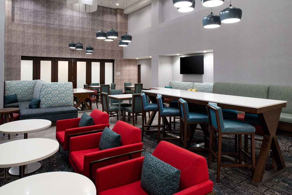 Hampton Inn & Suites Adrian - photo 56