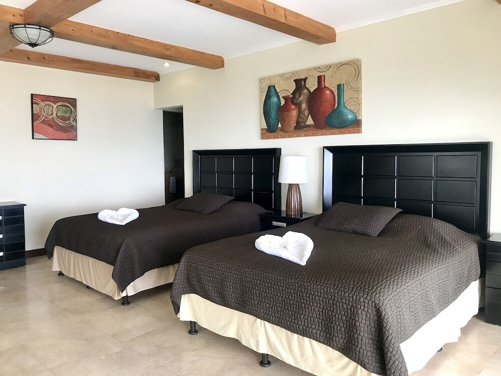 Hotel Casa Miravalle — Antigua Guatemala — photo 2
