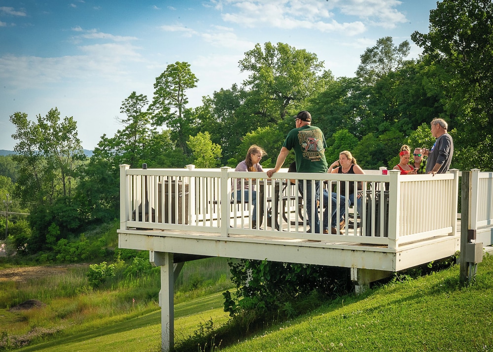 Savanna Inn & Suites - featured photo