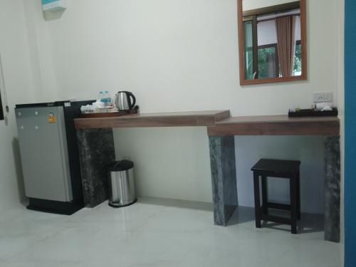 The Sun Long Beach Resort — Ko Lanta — photo 3