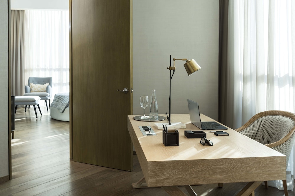 In-room business center