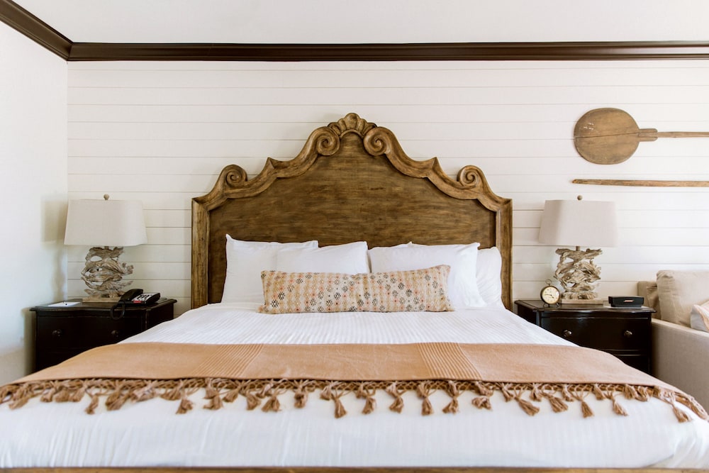 Hillside Boutique Hotel - photo 22