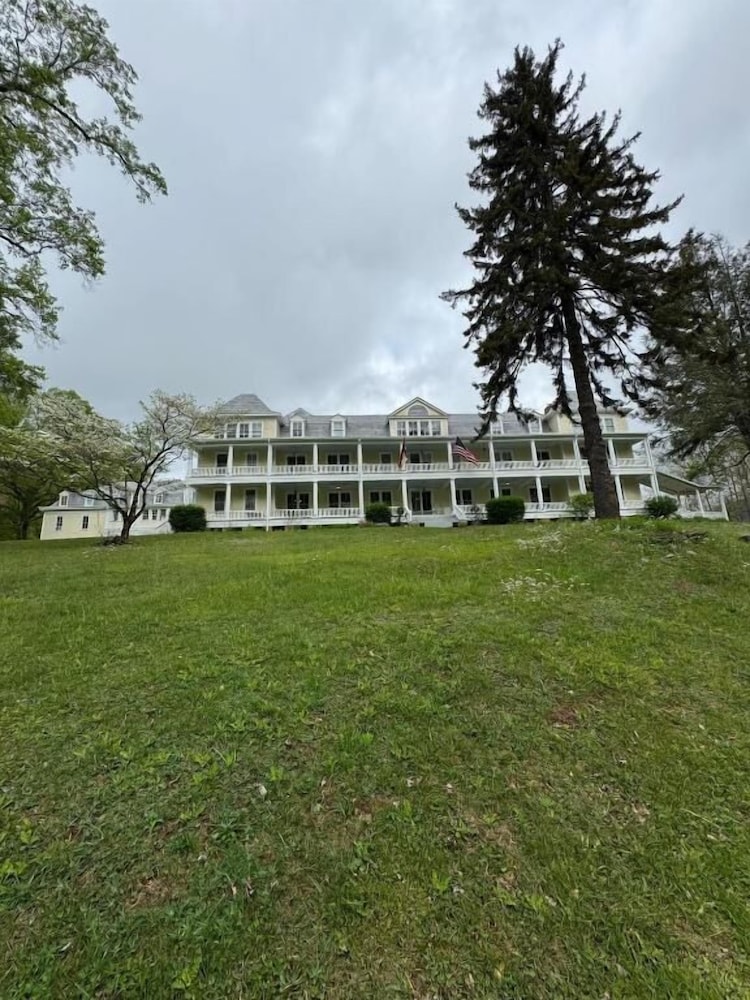 Balsam Mountain Inn - photo 24