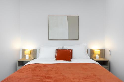 Cozy Apartment in Lisbon by Soulplaces — 4-Star Luxury Hotel in Lisbon, Portugal