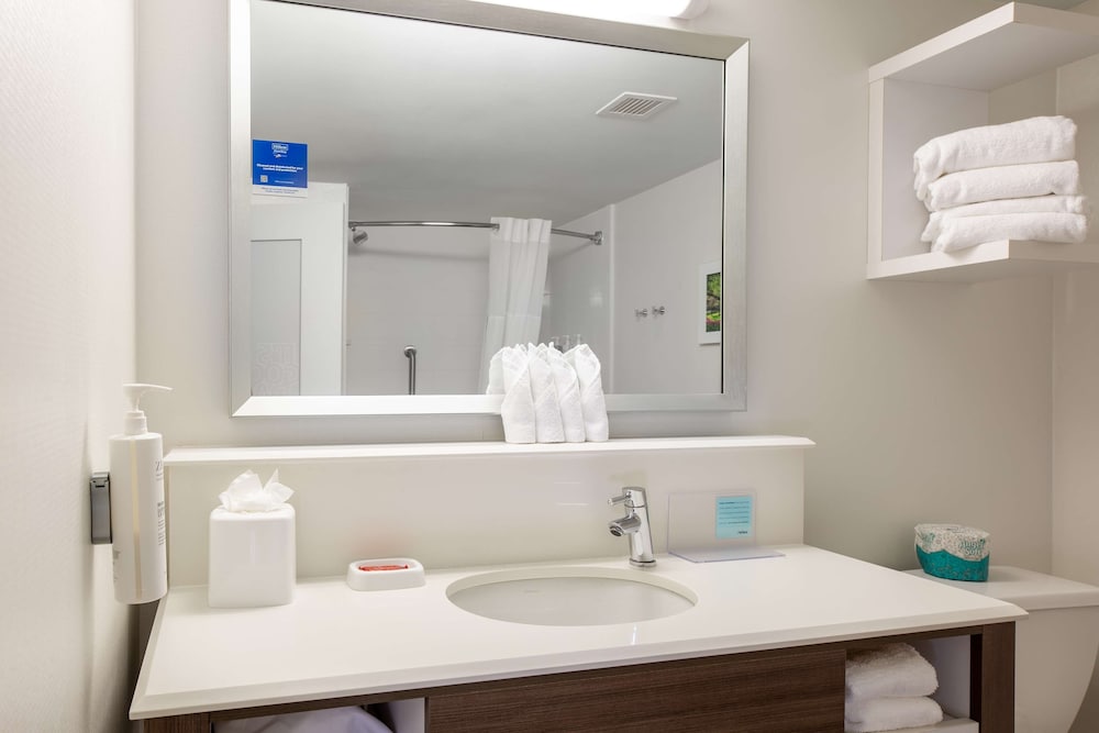 Hampton Inn Columbia I 26 Harbison Blvd. - photo 69