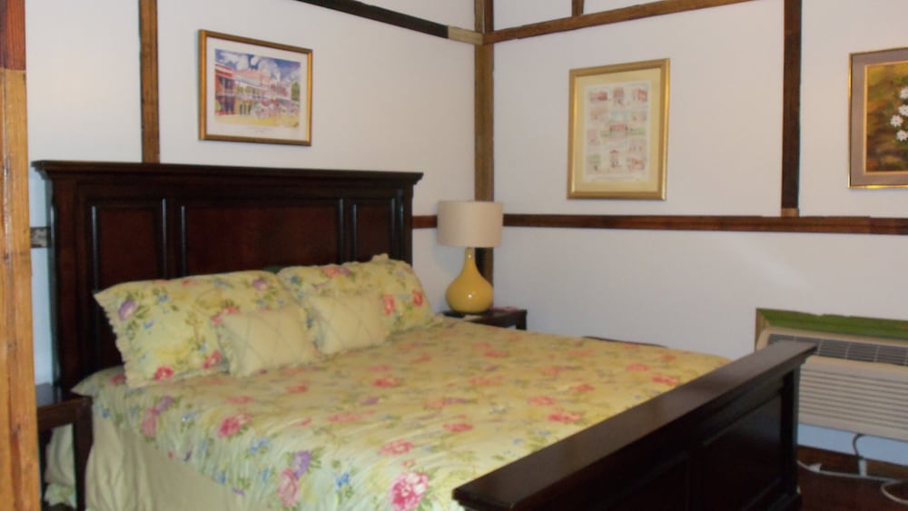 The Main Street Hotel - photo 48