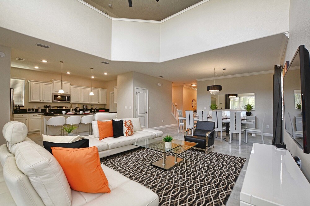 Ohana at Paradise Palms: Resort Townhome W Pool 5 Bedroom Townhouse - photo 41