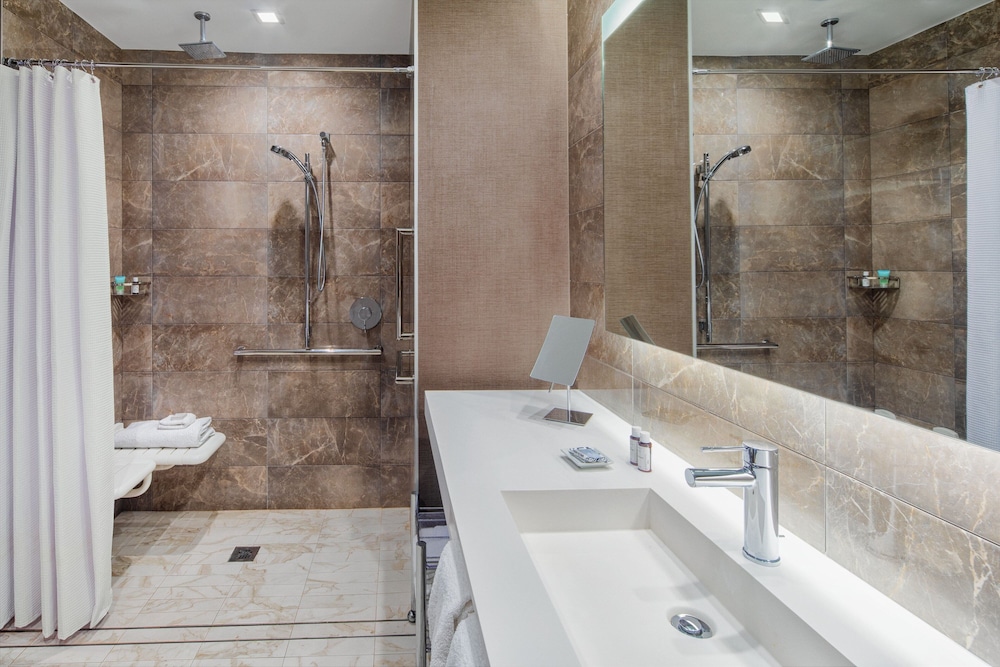 AC Hotel by Marriott Fort Lauderdale Airport - photo 23
