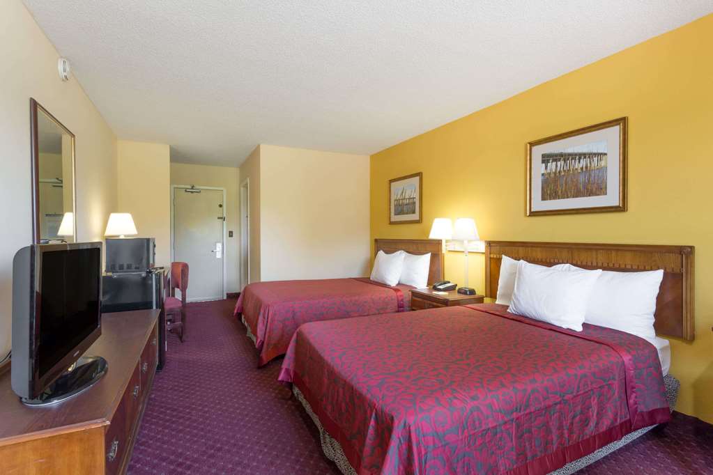 Days Inn by Wyndham Tappahannock - photo 8