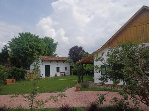 Hetedhét Vendégház — Morahalom — photo 2