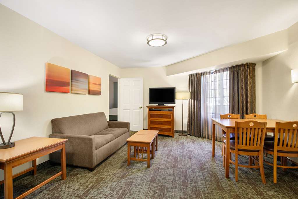 Sonesta ES Suites San Diego Rancho Bernardo - photo 26