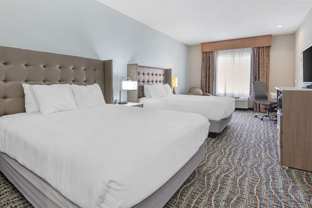 Best Western Plus Peppertree Inn At Omak - photo 22