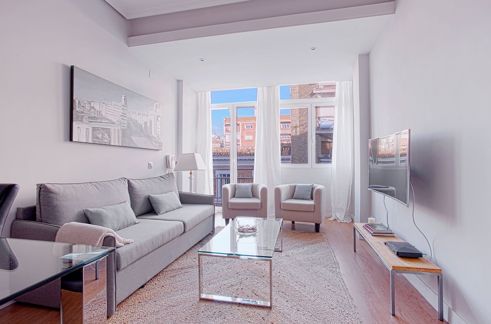 Cozy & Bright 1 Bd Apartm one Step Away Form Retiro Park. Retiro III Retiro Madrid